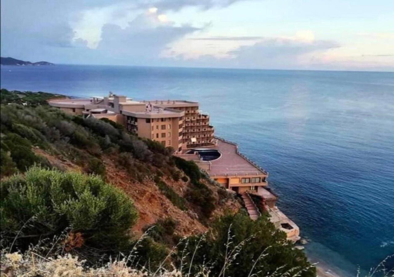 Appartamento Sul Mare Teulada Exterior photo